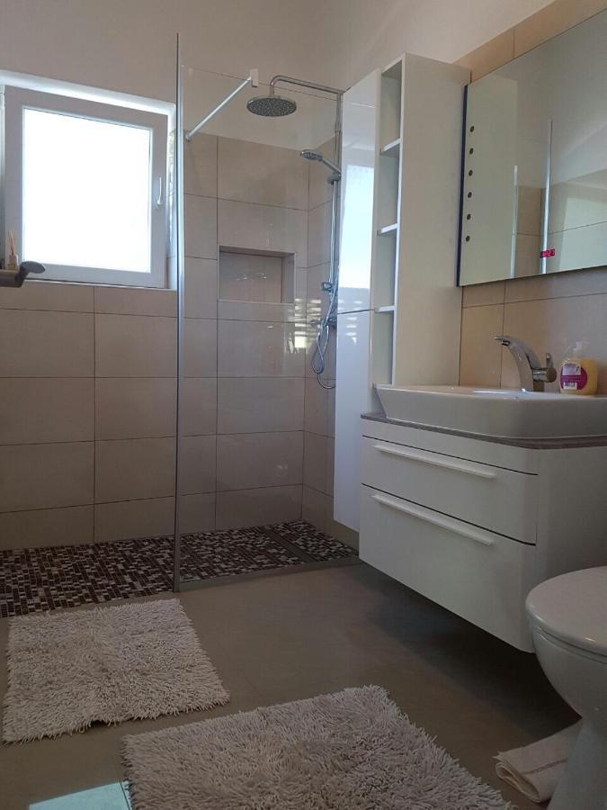Apartman Ana Dobropoljana Luaran gambar